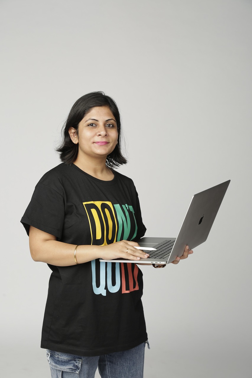 woman, portrait, shallunarula, shallu narula, professional girl, business girl, laptop girl, cofounder, founder, startup, indian girl, graphic designer, freelancer, idea, working, women, confident, macbook, tab girl, professional girl, founder, founder, indian girl, indian girl, indian girl, indian girl, indian girl, women